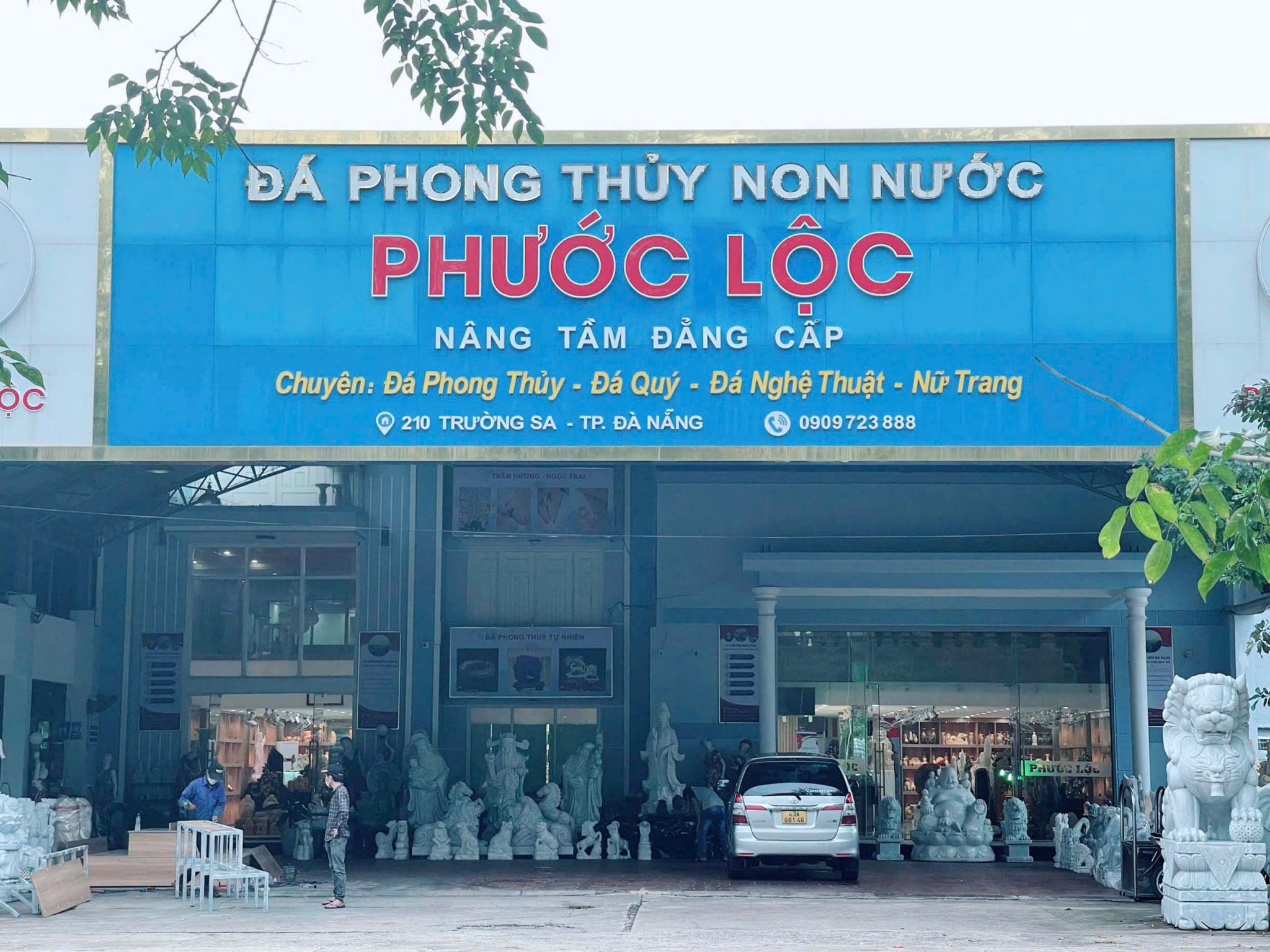 Showroom đá phong thủy Phước Lộc