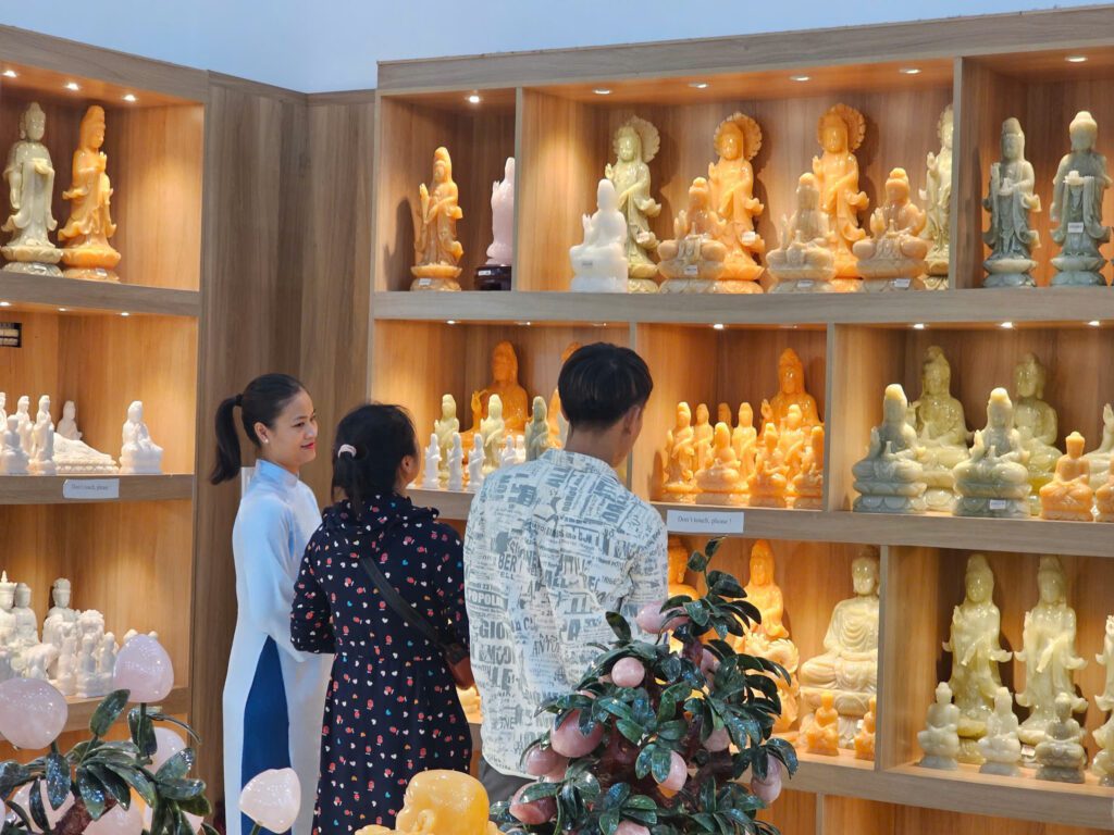 Đá Phong Thủy Đà Nẵng Và Cơ Hội Lan Tỏa Từ Những Đường Bay Quốc Tế Mới 7 đá phong thủy đà nẵng