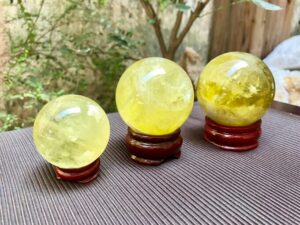 Các size quả cầu thạch anh vàng phong thủy Phước Lộc Đà Nẵng