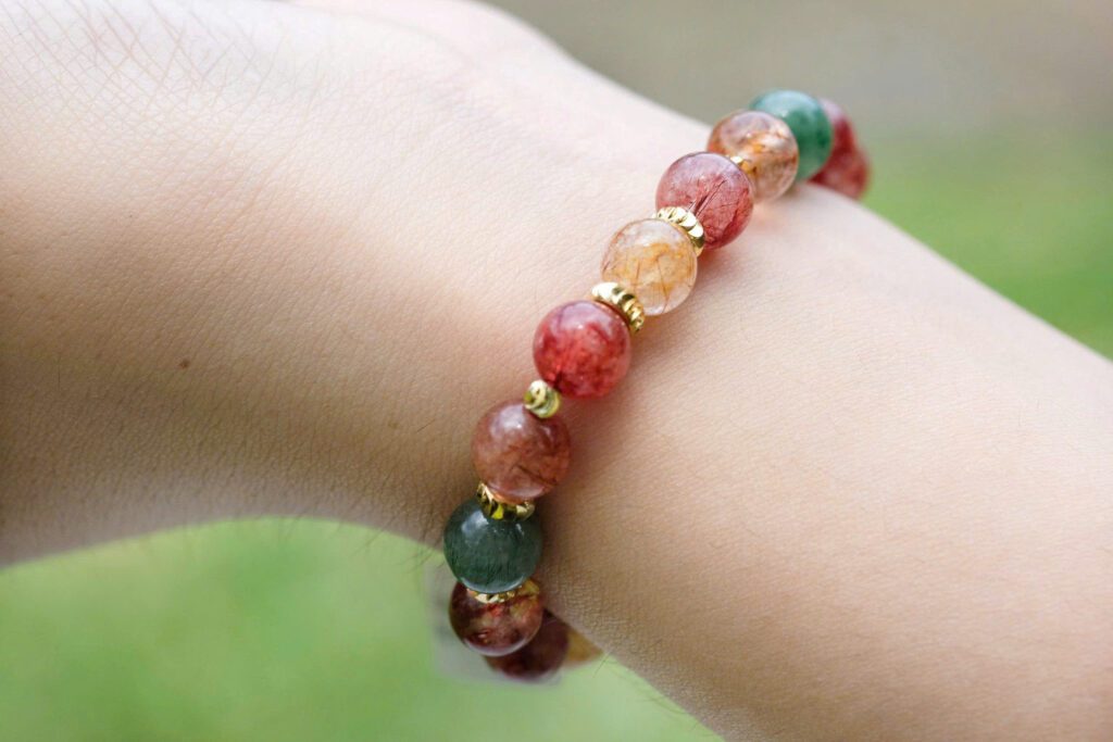 Vòng Tóc Tam Tài Là Gì? Biểu Tượng Thiên – Địa – Nhân Mang Lại May Mắn Toàn Diện 3 toc