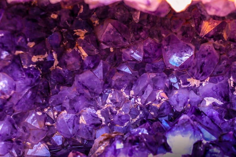 Đá thạch anh tím Amethyst tự nhiên nguyên khối phong thủy Phước Lộc Đà Nẵng